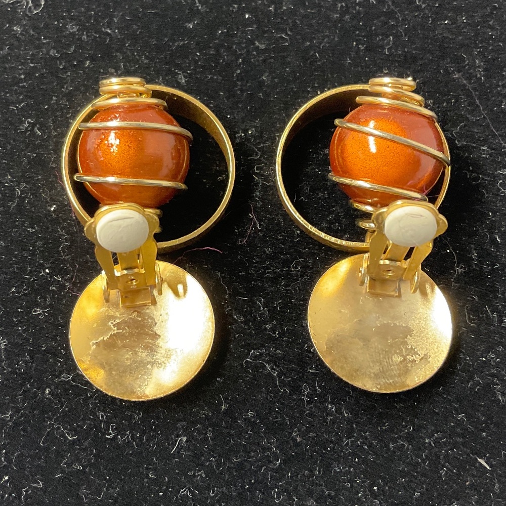 Vintage Dangle Goldtone Clip Earrings - Picture 6 of 6